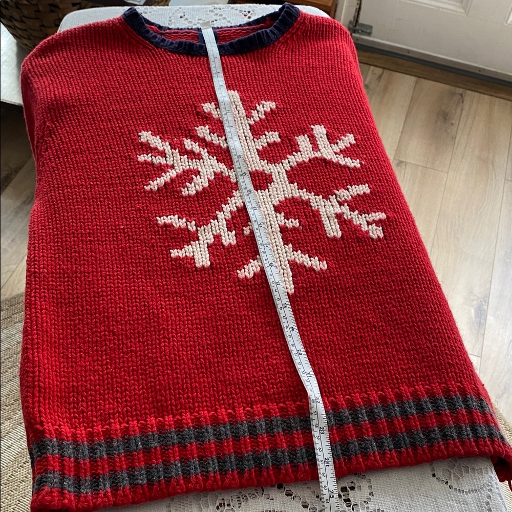 GAP kids XL Red Snowflake Crew Neck Sweater Perfect for pictures/ flaws - Picture 7 of 12